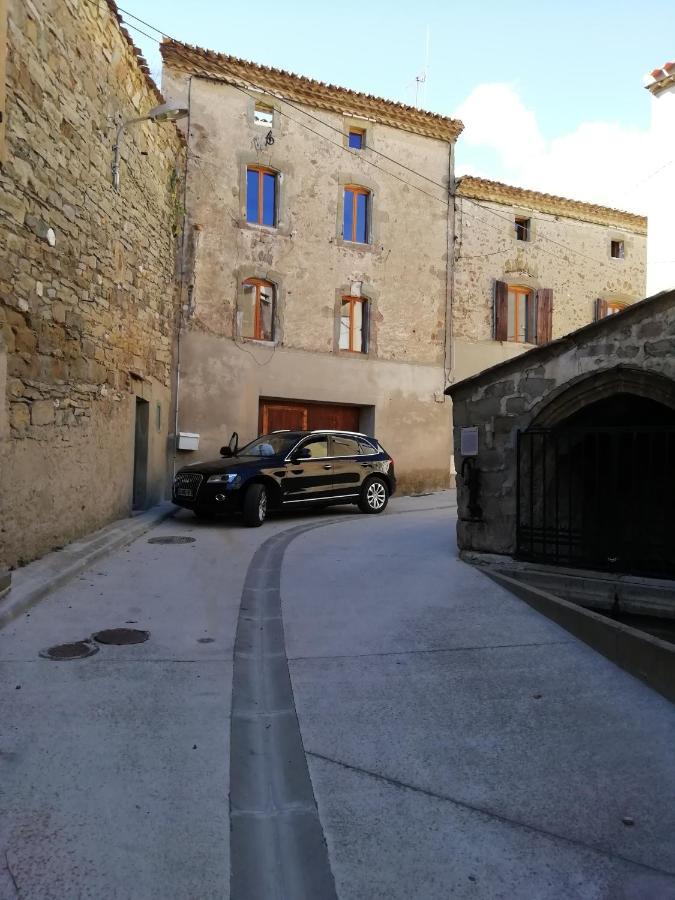 Ancienne Caserne Du Chateau Azille Exterior photo